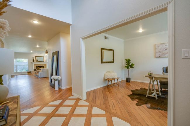 6003 Derek Trl, House other with 4 bedrooms, 4 bathrooms and null parking in Dallas TX | Image 5