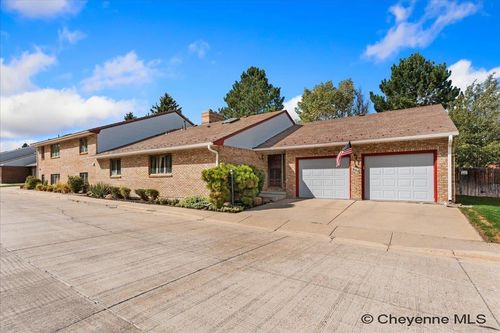 804 Mylar Park Dr, Cheyenne, WY, 82009 | Card Image