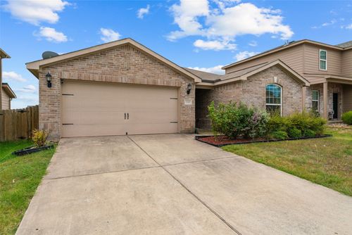 1808 Douglas St, Howe, TX, 75459-2919 | Card Image