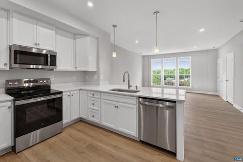 5A Perseus Ln, CHARLOTTESVILLE, VA, 22901 | Card Image