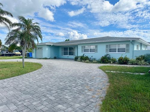 10237 Tarpon Dr, TREASURE ISLAND, FL, 33706-3138 | Card Image