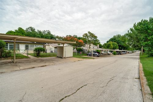 8805 N Normandale St, Fort Worth, TX, 76116-4820 | Card Image