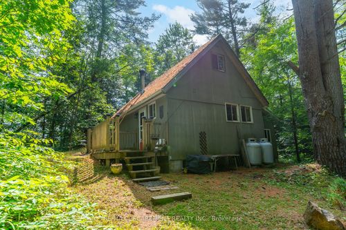 1083 Fairy Falls Rd, Baysville, ON, P0B1A0 | Card Image