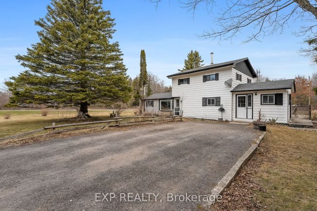 14 Barrett Lane, House other with 2 bedrooms, 1 bathrooms and 4 parking in Codrington ON | Image 6