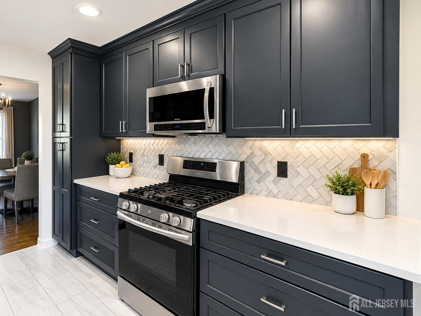 Residential Lease in Edison 4