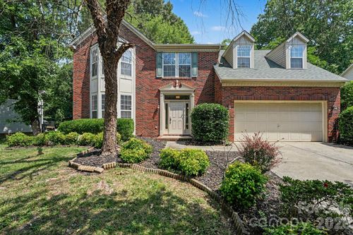 8716 Barrister Way, Charlotte, NC, 28216-1663 | Card Image