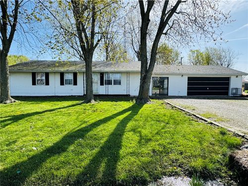 300 S Adams St, Herrick, IL, 62431-1709 | Card Image