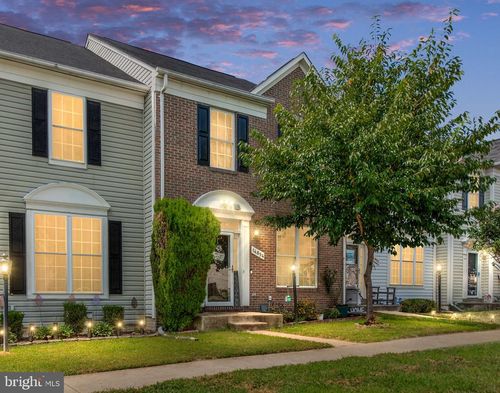 14094 Madrigal Dr, WOODBRIDGE, VA, 22193-5946 | Card Image