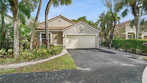 1051 Nw 108th Ave, Plantation, FL, 33322-7806 | Card Image