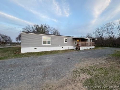 102 Grand Ave, Pittsburg, OK, 74560 | Card Image