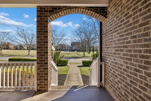 2525 Upper Hollow Rd, Thompsons Station, TN, 37179-5451 | Card Image