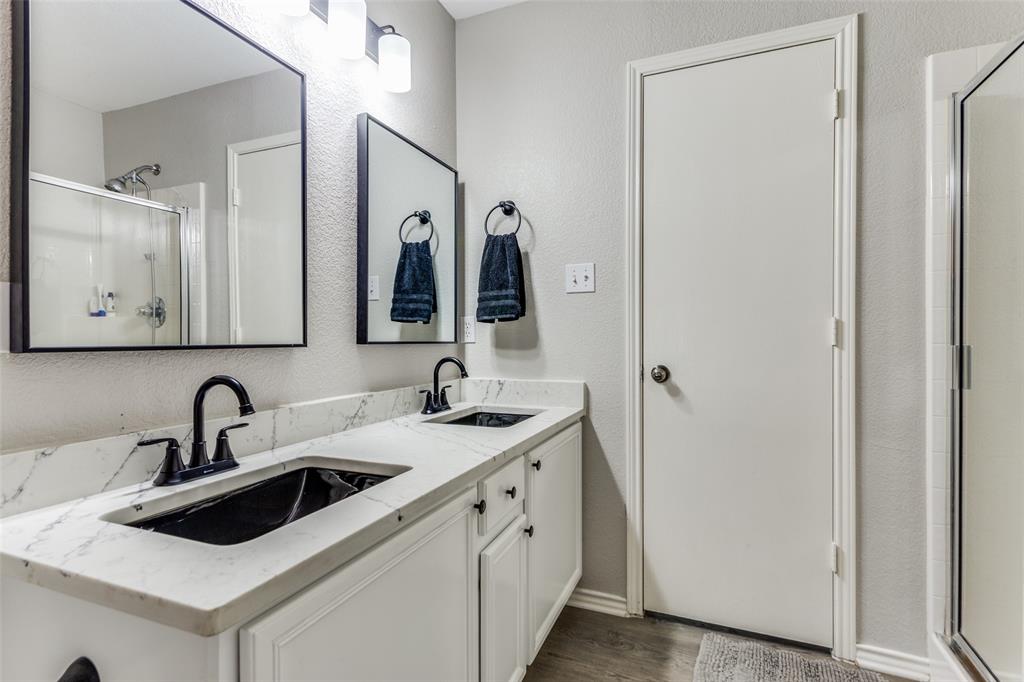 Kings Way Dr, Rhome, TX 76078