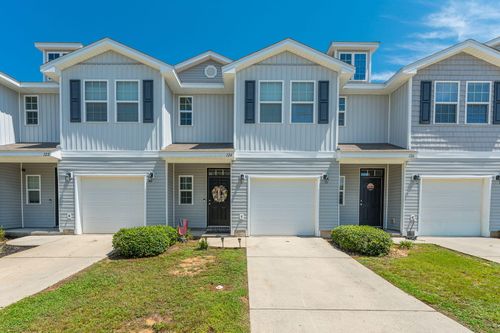 124 Iron Horse Dr E, Crestview, FL, 32539-4367 | Card Image