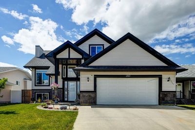 340 Parkview Estate, House detached with 5 bedrooms, 3 bathrooms and 9 parking in Strathmore AB | Image 3