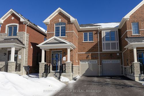 3515 Brickyard Dr, Pickering, ON, L1V4H7 | Card Image