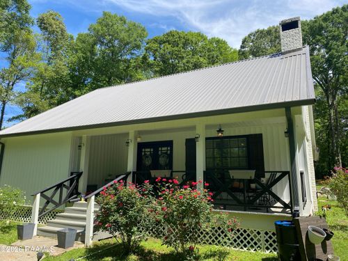 1075 Gummy Point Rd, Ville Platte, LA, 70586-8226 | Card Image