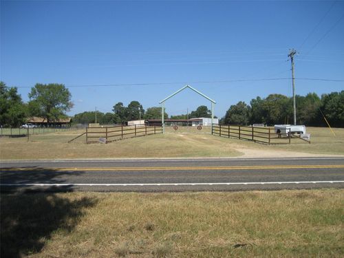 3710 State Highway 7 W, Crockett, TX, 75835-7833 | Card Image