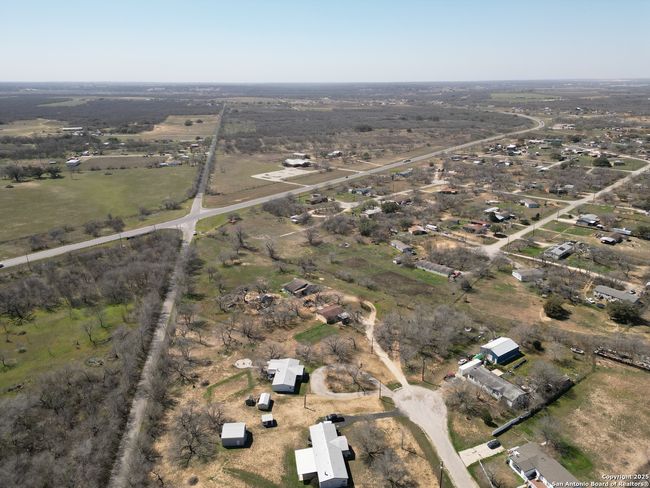 17423 Fx Ball Dr, House other with 1 bedrooms, 3 bathrooms and null parking in Elmendorf TX | Image 37