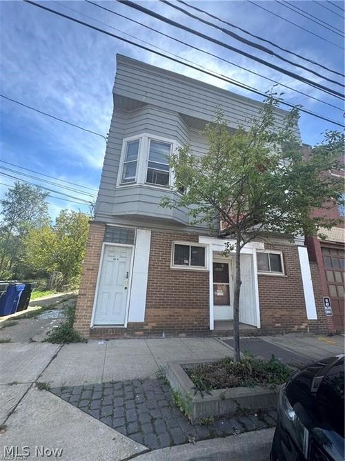 5806 Fleet Ave, Cleveland, OH, 44105-7624 | Card Image