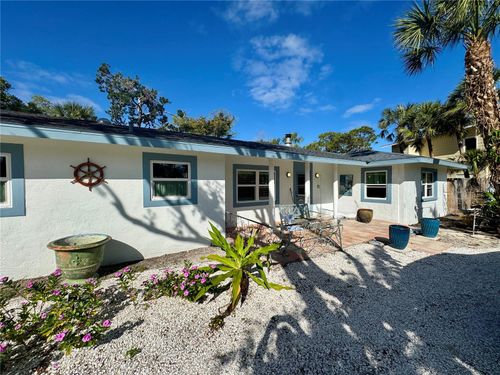 7372 Melaleuca Way, SARASOTA, FL, 34242-2654 | Card Image