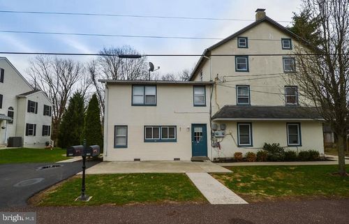 200 Chestnut St, HATFIELD, PA, 19440-2143 | Card Image