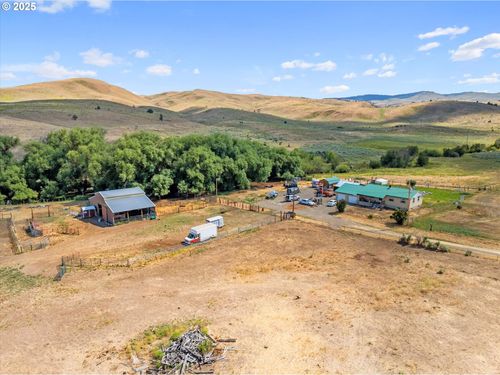 37799 Alder Creek Rd, Baker City, OR, 97814-7843 | Card Image
