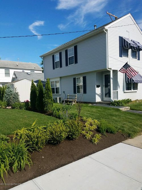 520 3rd Ave, Avon-by-the-sea, NJ, 07717-1261 | Card Image