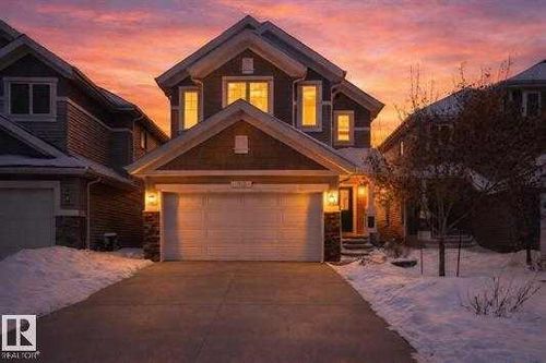 1915 77 St Sw, Edmonton, AB, T6X1V9 | Card Image