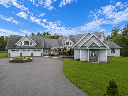 201 River Road, Biddeford, ME, 04005 | Card Image
