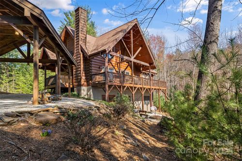 1600 Pisgah Preserve Dr, Nebo, NC, 28761-0127 | Card Image