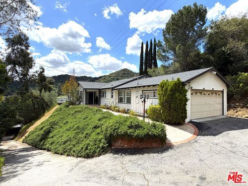 3759 Lockerbie Lane, Glendale, CA, 91208 | Card Image