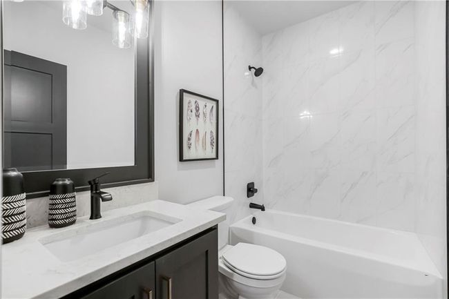Previous Model Photos. Actual features and sizes may vary. Contact Onsite Agent for details! | Image 25