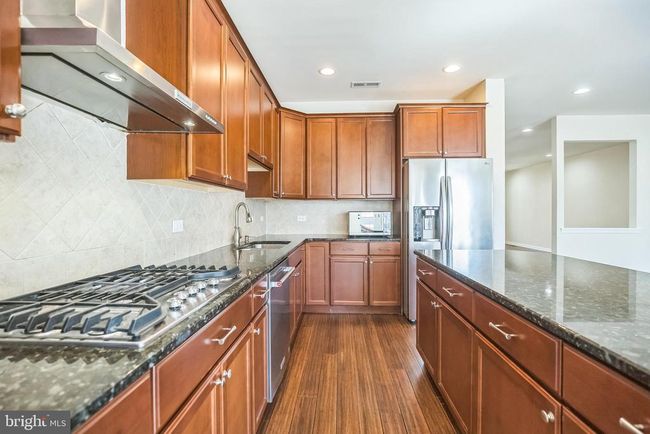 142 Spring Oak Dr, Townhouse with 4 bedrooms, 3 bathrooms and null parking in MALVERN PA | Image 9