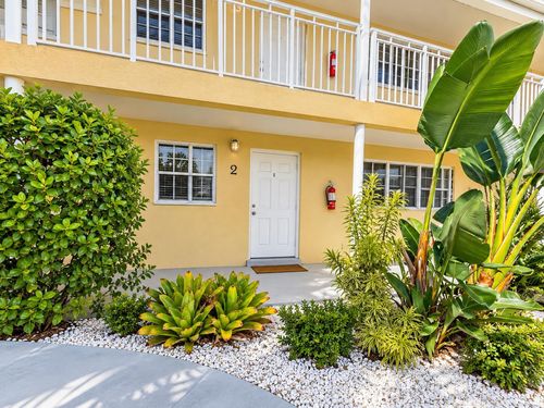 2-405 Southwind Dr, North Palm Beach, FL, 33408-5300 | Card Image