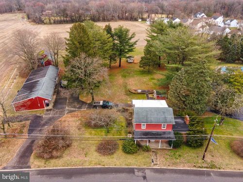 90 Peters Ln, BLACKWOOD, NJ, 08012-4601 | Card Image