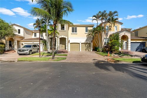 21227 Ne 31st Pl, Aventura, FL, 33180-3678 | Card Image