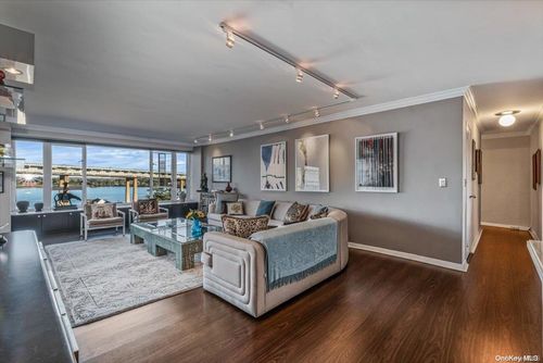 apt-7h-166-25 Powells Cove Blvd, Beechhurst, NY, 11357-1512 | Card Image