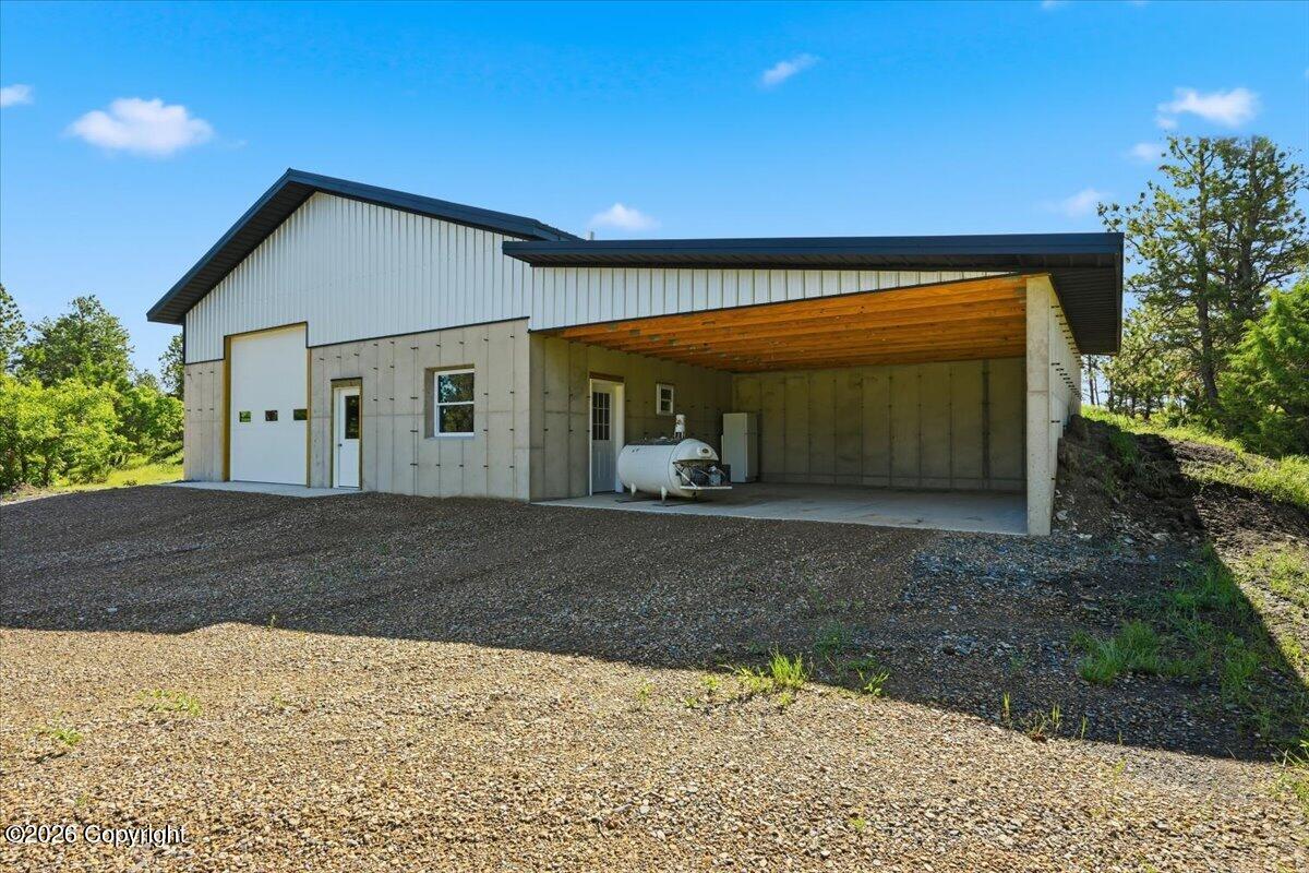 Land in Hulett