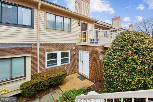 73-73 Hawthorne Ct Ne, WASHINGTON, DC, 20017-1045 | Card Image