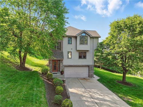 235 Valley Circle Dr, Charleroi, PA, 15022-1059 | Card Image