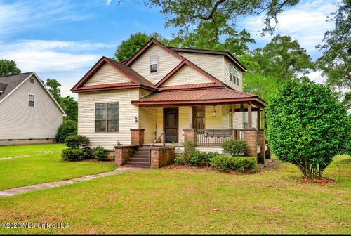 931 Old Highway 11, Carriere, MS, 39426-8309 | Card Image