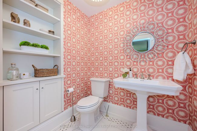 35 Queen St, House other with 7 bedrooms, 4 bathrooms and 2 parking in Guelph ON | Image 13