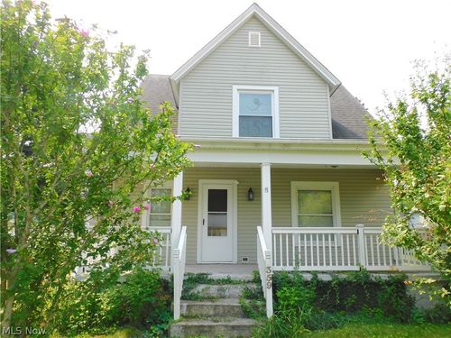 359 Fulton St, Conneaut, OH, 44030-2819 | Card Image