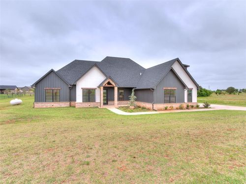 2441 Hawks Haven Dr, Guthrie, OK, 73044-4042 | Card Image