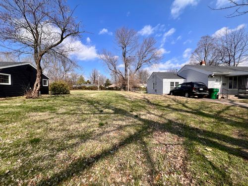 1609 E Cherokee St, Springfield, MO, 65804-2310 | Card Image