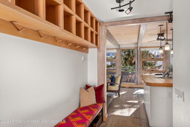 APT-406 - 600 E Main St, Condo with 2 bedrooms, 2 bathrooms and 1 parking in Aspen CO | Image 11