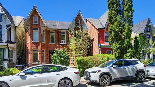 230 Robert St, Toronto, ON, M5S2K7 | Card Image