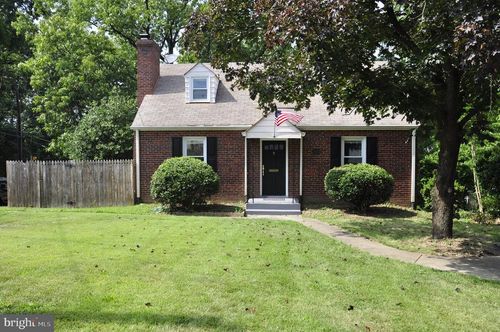 3925 13th St S, ARLINGTON, VA, 22204-4229 | Card Image