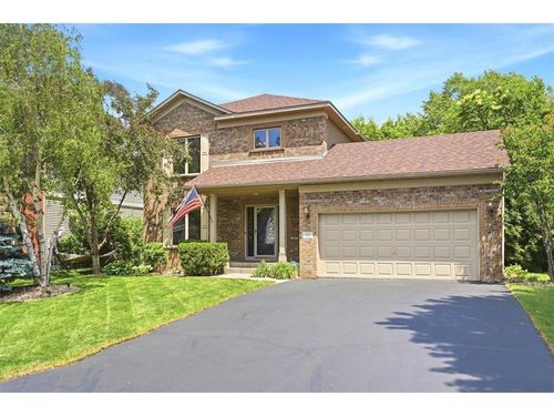 13 Cliff Ridge Ct, Hudson, WI, 54016-7736 | Card Image