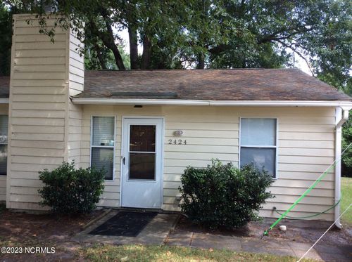 2424 Educational Dr, New Bern, NC, 28562-4450 | Card Image